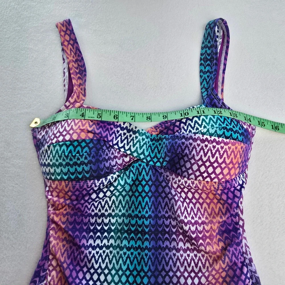 Tommy Bahama 77B Womens Purple Ombre Geometric Ruched One Piece Swimsuit‎ Size 8